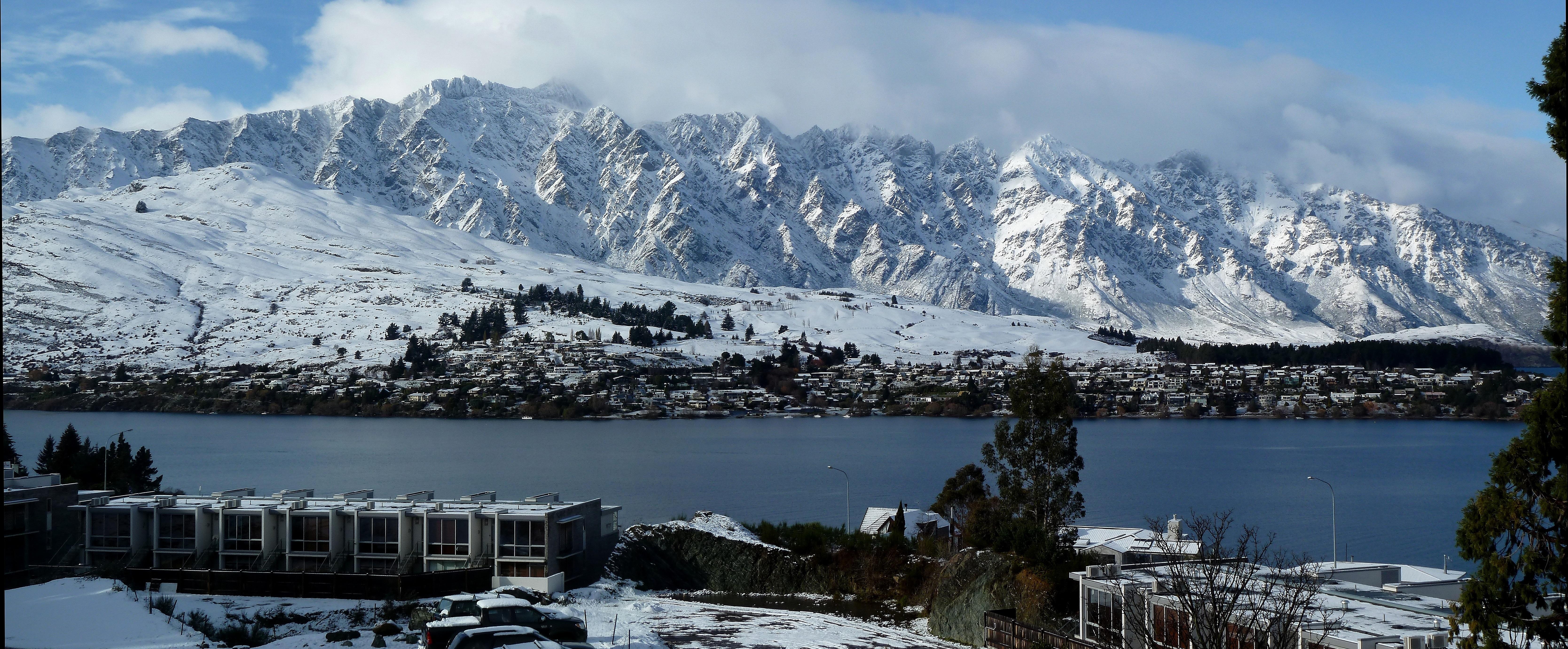 Swiss-Belsuites Pounamu Queenstown Exterior photo The Remarkables