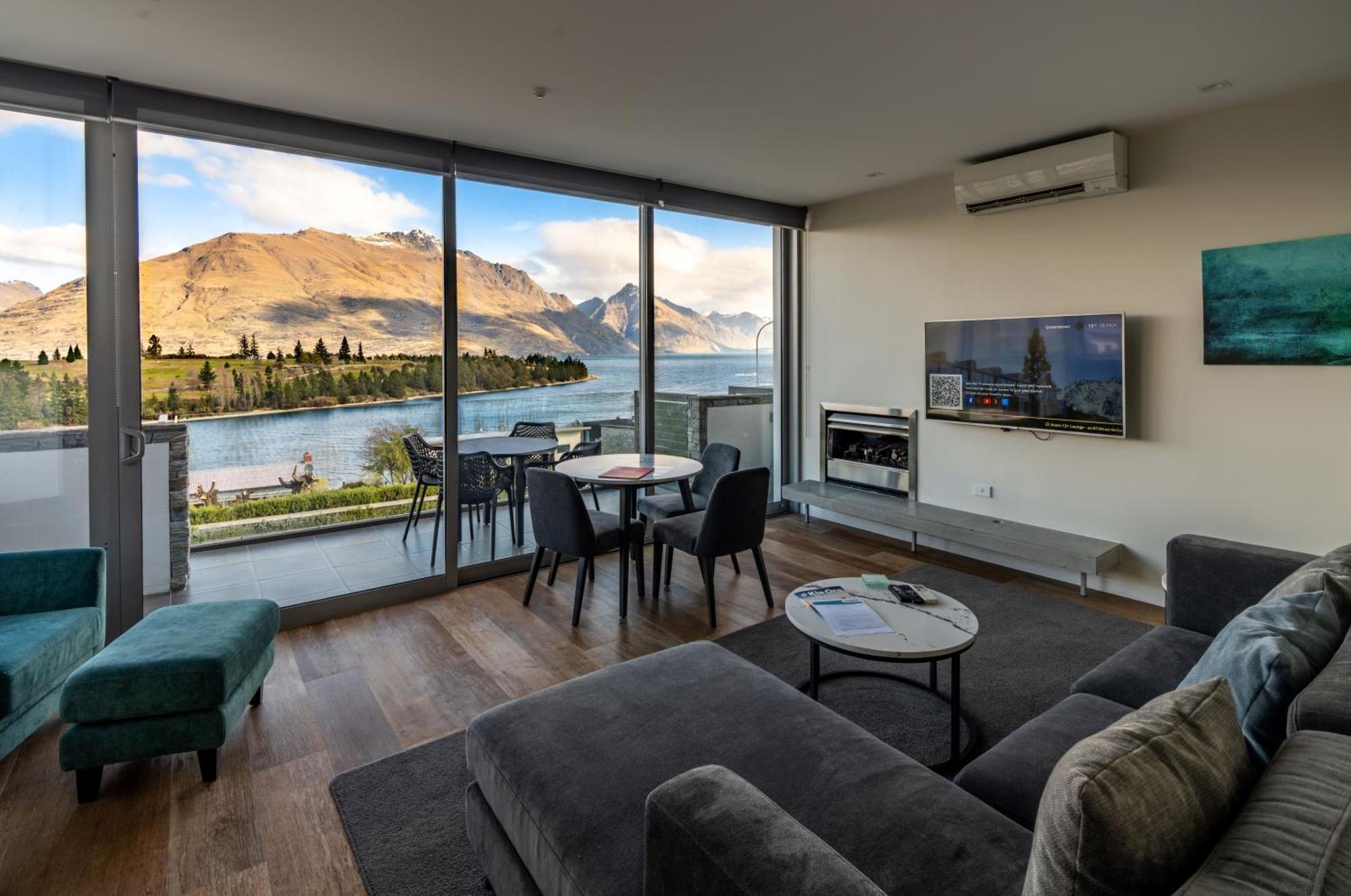 Swiss-Belsuites Pounamu Queenstown Exterior photo A typical apartment at The Beacon